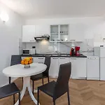 Apartment In Porec - Istrien 10331 Porec
