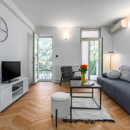 Daire Apartment In Porec - Istrien 10331 Poreč