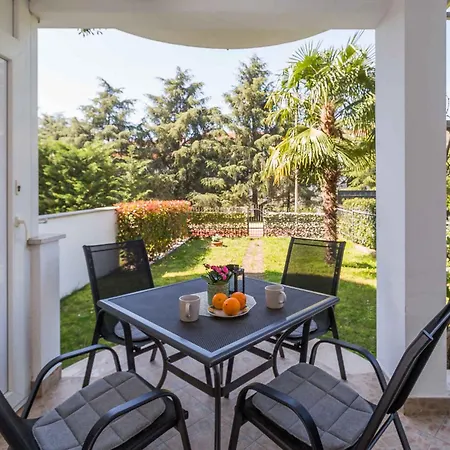 Apartment In Porec - Istrien 10331 Apartment Porec