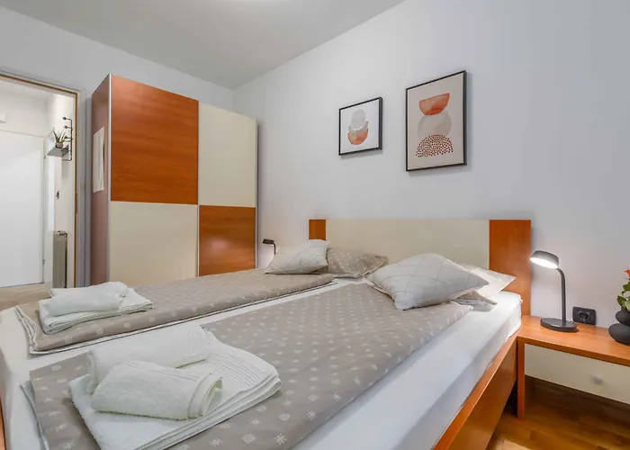 In - Istrien 10331 *